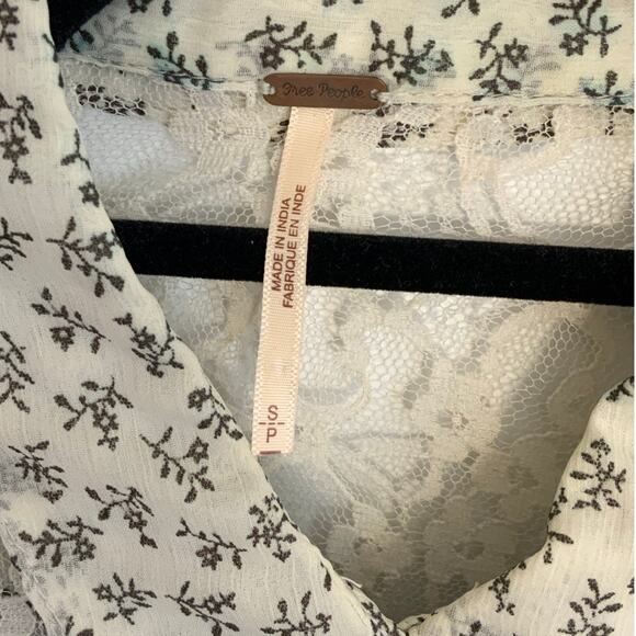 Free People Blouse‎ size small - Picture 2 of 4